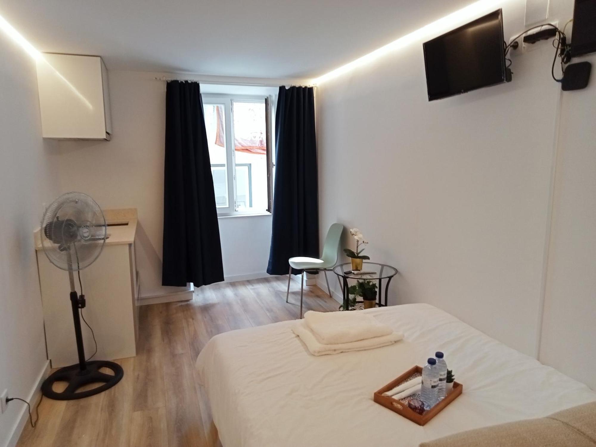 Sylhet Guest house Lisbon